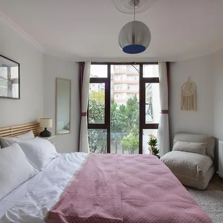 3br With Garden&terrace In Kadikoy *