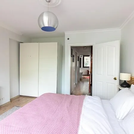 3br With Garden&terrace In Kadikoy Villa Istanbul